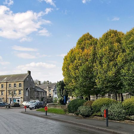 Bankfield Barn Villa Tideswell Exteriör bild